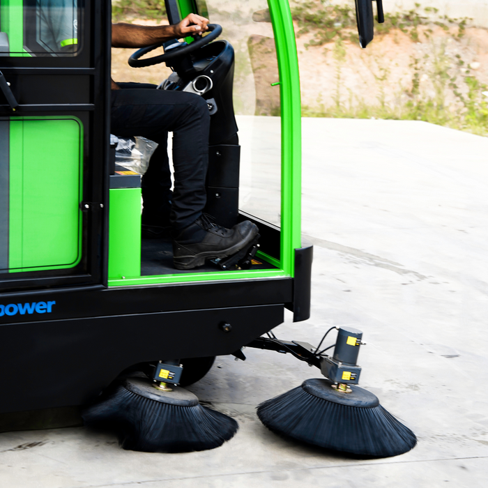 ELECTRIC RIDE-ON URBAN SWEEPER PRO 48V